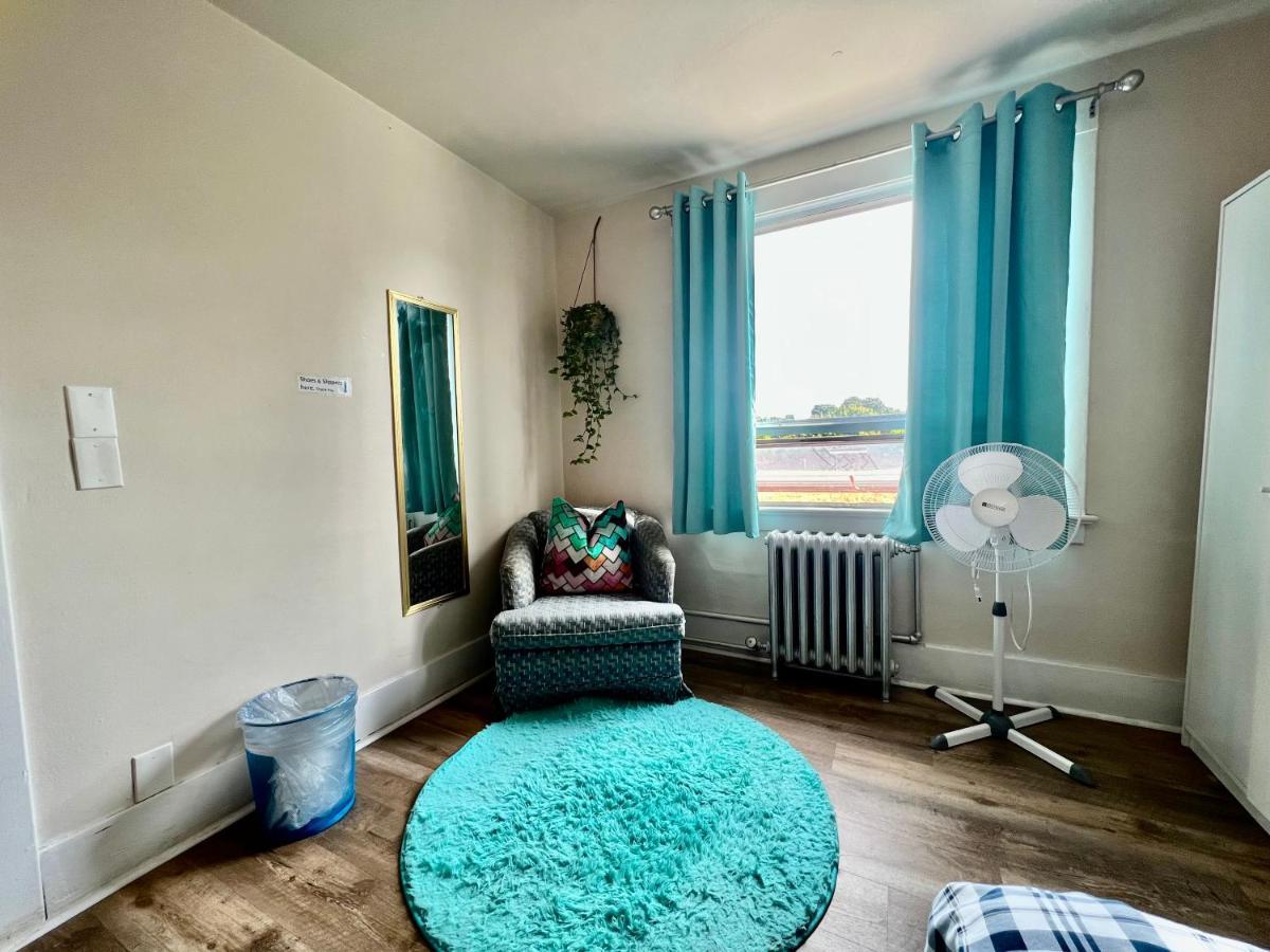 Private Room With Shared Bathrooms 10 Mins To Seatac Airport And 20 Mins To Downtown Seattle Exterior photo